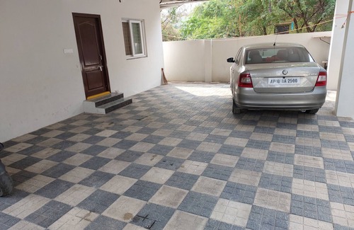 Hyderabad Apartment | Deccan Stay 2BHK Connected to Airport