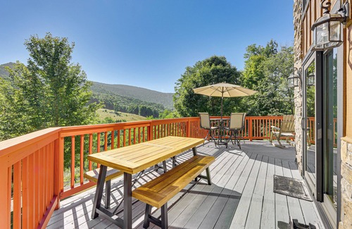 Mace Cabin | Deck & Mtn Views: Log Cabin By Snowshoe Mountain!