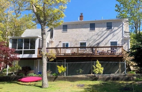 Harwich House | Deeded access to Long Pond! Dog friendly!