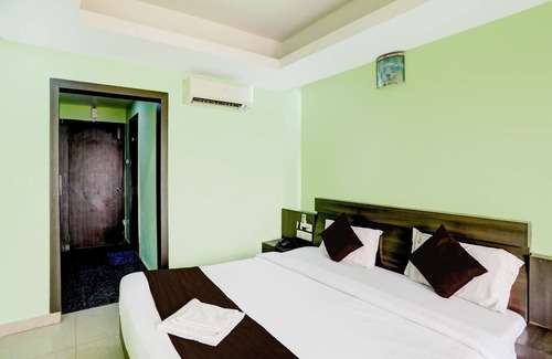 Puri Hotel | Deep Ganga inn TripandTrip