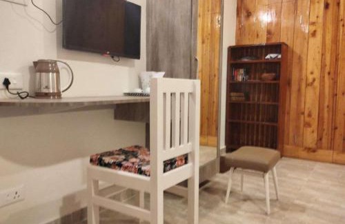 Srinagar Villa | DEEWAN E KHAAS VILLA