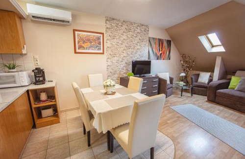 Sarvar Apartment | Delfin Apartman