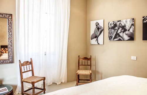 Como City Centre Apartment | Delightful a few steps from port