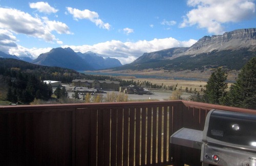 St. Mary Cottage | Delightful, Detached Cottages With Breathtaking Views Of Glacier National Park