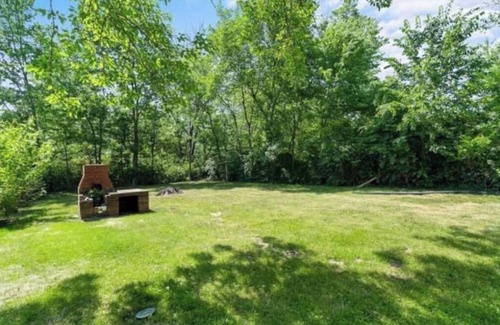 Columbia House | Delightful home in downtown COMO