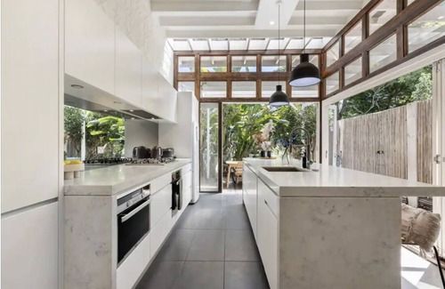 Balmain House | Delightful, Large Balmain Cottage close to Sydney CBD & Biennale of Sydney