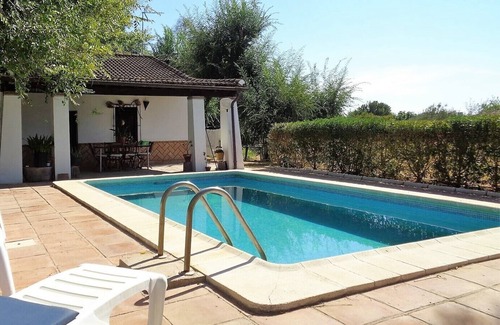 Carmona House | Delightful villa, private pool, 20 mins Seville, 10 mins airport, semi-rural
