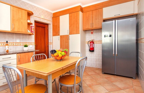 Albufeira Villa | Delightful Villa, Heatable Pool, BBQ and A/C