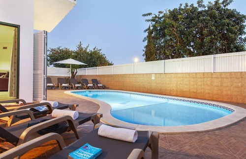 Albufeira Villa | Delightful Villa, Heatable Pool, BBQ and A/C