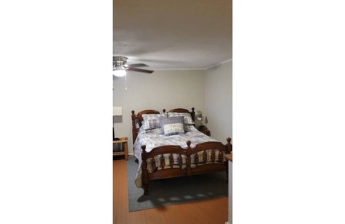 Delphos House | Delphos Bungalow Unit A Rt 66 & US 30