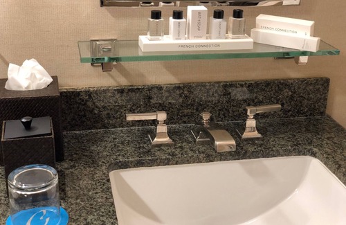 Cupertino Hotel | Deluxe 2 Queens at Cupertino Hotel, Onsite Pool, Free Breakfast and Parking