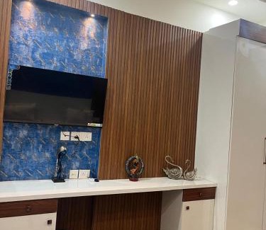 Greater Noida Apartment | Deluxe apartment -paramount
