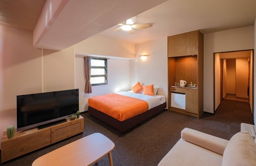 Miyazaki Hotel | Deluxe Room 1 double bed 1 queen bed with kitc/Miyazaki Miyazaki