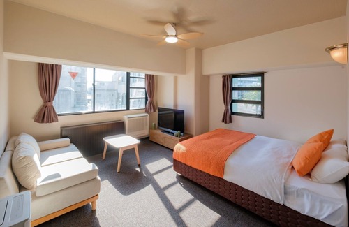 Miyazaki Hotel | Deluxe Room 1 double bed 1 queen bed with kitc/Miyazaki Miyazaki