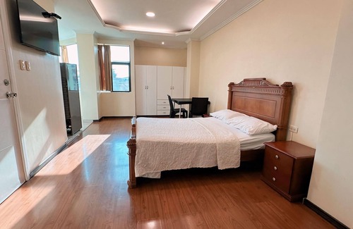 Garzota Apartment | Deluxe Suite - Airport GYE