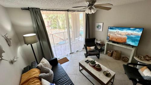 Aventura Apartment | Deluxe Yacht Club Condo Near the Beach