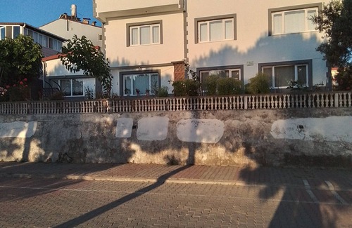 Gerze House | Denize Sıfır Müstakil Bahçeli Yalı