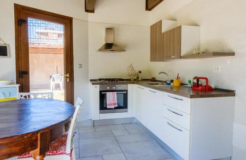 L'Aquila House | Dentro le mura, natura relax e cultura