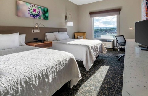 Arvada House | Denver access near Arvada Old Towne