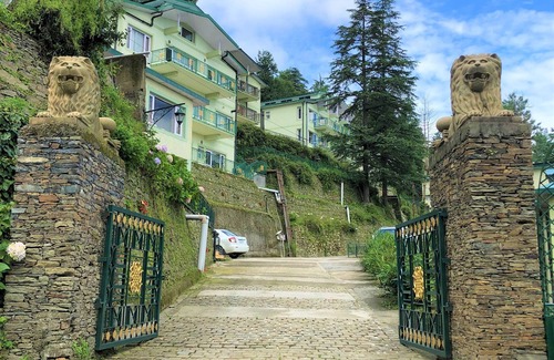 Mashobra Apartment | Deodar, A luxury retreat in Mashobra, Shimla, with a view