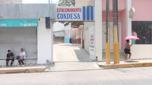 Zona Centro Apartment | Depa supercéntrico con cochera 2 camas grandes, cerca de estación de autobuses