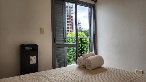 San Nicolas de los Arroyos Apartment | Departamento moderno con vista única a Plaza Sarmiento