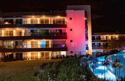 Villa Parque Siquiman Apartment | Departamento con vistas al lago en Veneto Village