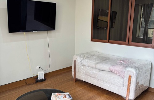 Lima Historic Center Apartment | Departamento con vista a Palacio de Gobierno! Completamente renovado