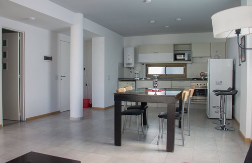 Centro House | Departamento de 1 dormitorio Céntrico, Nuevo y Muchos servicios