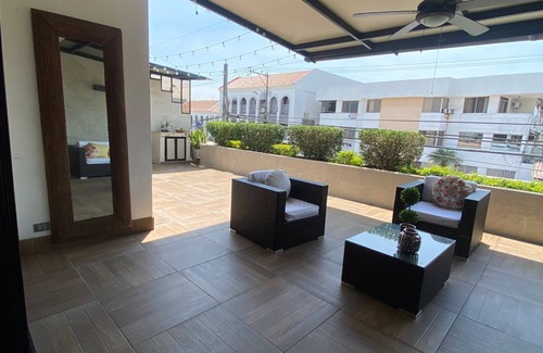 Kennedy Apartment | Departamento de 2 Pisos en Kennedy Vieja