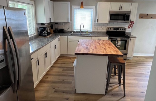 De Pere House | Depere BNB st Norbert Lambeau
