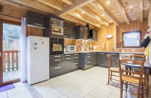 Saint-Leger House | DES PINTAVINS - SAINT LEGER