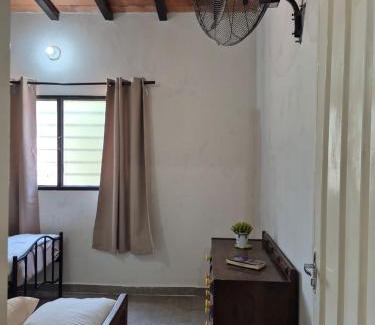 Guaira Department House | Descanso Del Mbocayaty