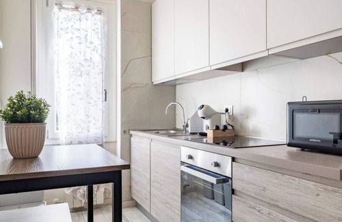 Bergamo Apartment | Description SNT Apartment