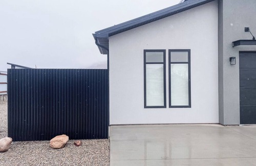 Moab South Valley Apartment | Desert Dreams - Your Perfect Moab Studio Hideaway