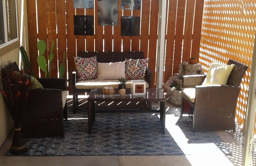 Bullhead City House | Desert living close to the Colorado river and casinos