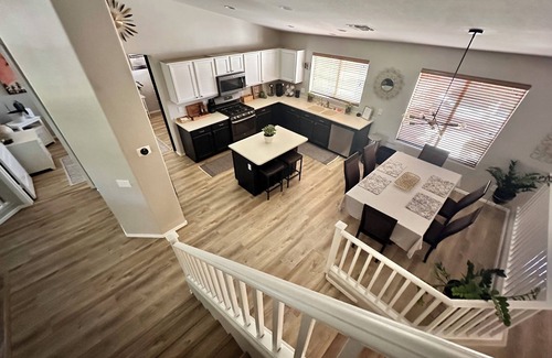 Signal Heights House | Desert Oasis: 4BD/3BA, Lux Resort Pool in Mesa, AZ