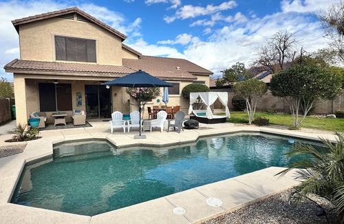 Signal Heights House | Desert Oasis: 4BD/3BA, Lux Resort Pool in Mesa, AZ