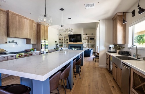 Shea Ranchos House | Desert Pickle-ball Paradise in Scottsdale