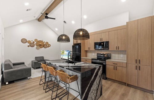 Greater East End House | Desert Rose Duo: Modern Home + Stylish Tiny House @EastEndRevitalized