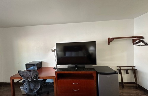 Northeast Heights Hotel | Desert Sands Inn & Suites