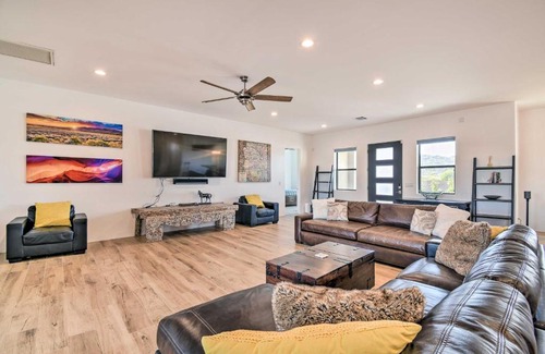 Anthem House | Desert Views, Fire Pit Serene Phoenix Getaway