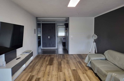 Leinfelden-Echterdingen Condo | Design 3 room apartment trade fair/airport