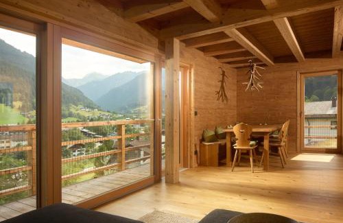 Gaschurn Apartment | DESIGN-CHALETS by Pferd auf Wolke NEU