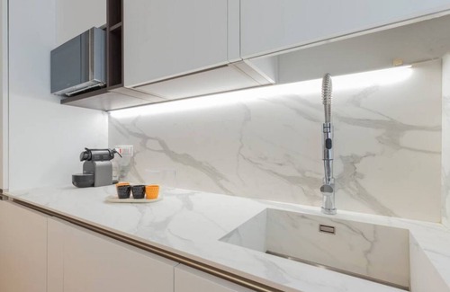 Fiera Apartment | Design Premium apartment in center Milan-HomeUnity