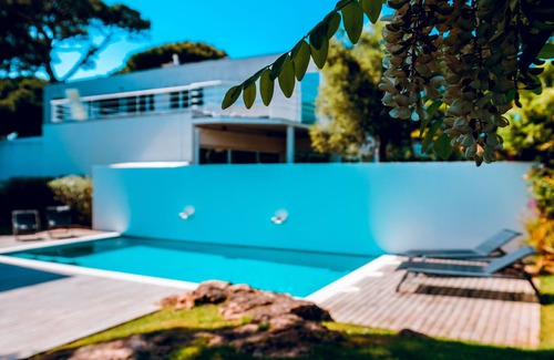 Quinta da Marinha Villa | Design Villa w/Swimming Pool - Quinta da Marinha