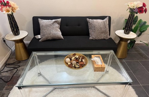 North Massapequa House | Designer 2 Rooms Modern Luxury Pad- 0 Cleaning Fee
