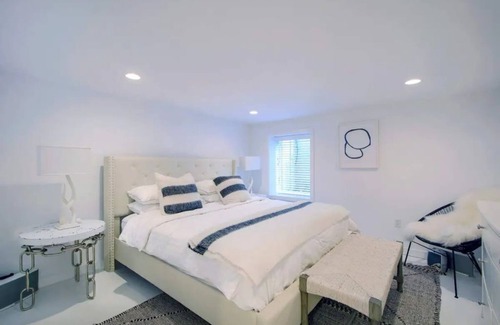 Sag Harbor House | Designer 4-bedroom & 2.5 bathroom home w/ pool in Sag Harbor