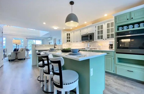 Corea Ski Chalet | Designer Beachfront Chalet w/Theater, Arcade & Beach Firepit Near Schoodic
