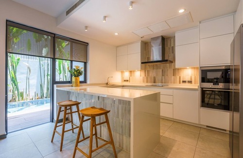 Sukhumvit Villa | Designer Pool Villa in Ekkamai